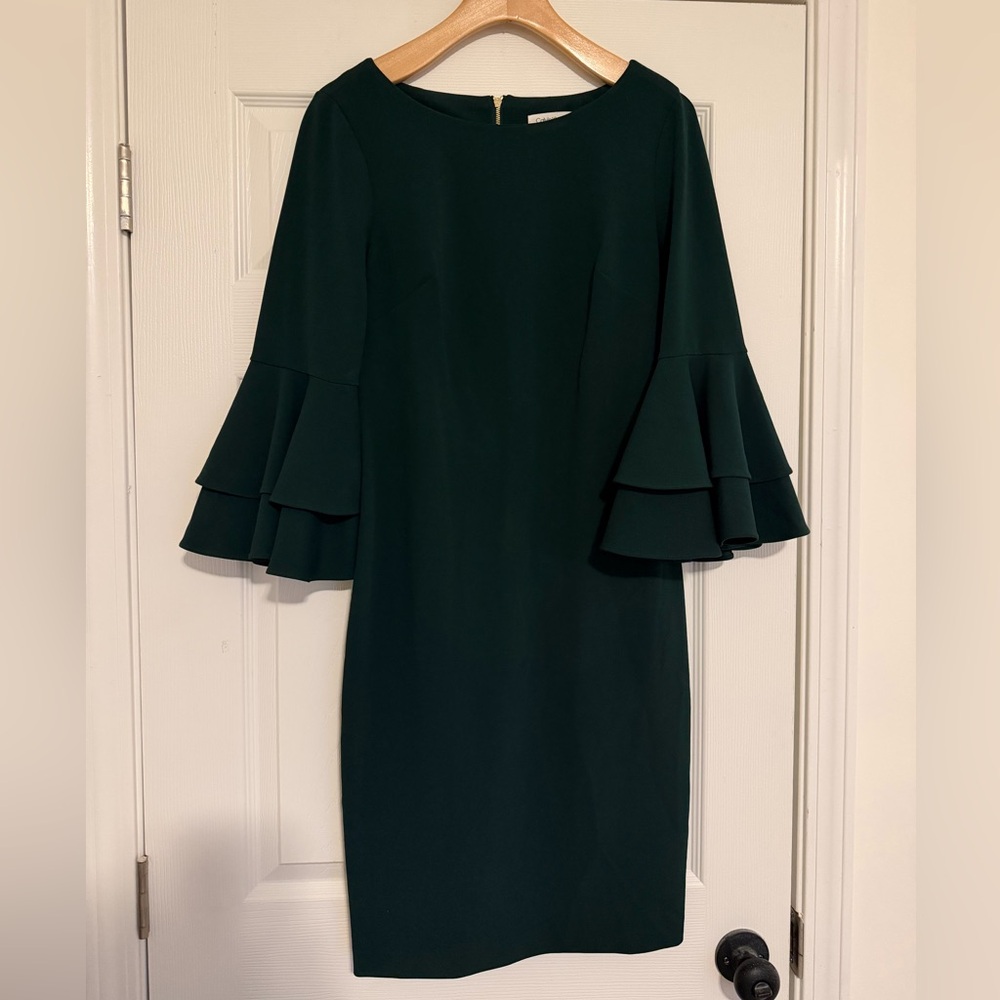 Calvin Klein Elegant Dark Green Ruffle Sleeve Dress